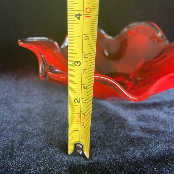 Vintage VIKING Glass Art Glass 6 Petal Persimmon Amberina Bowl - Picture 7 of 7